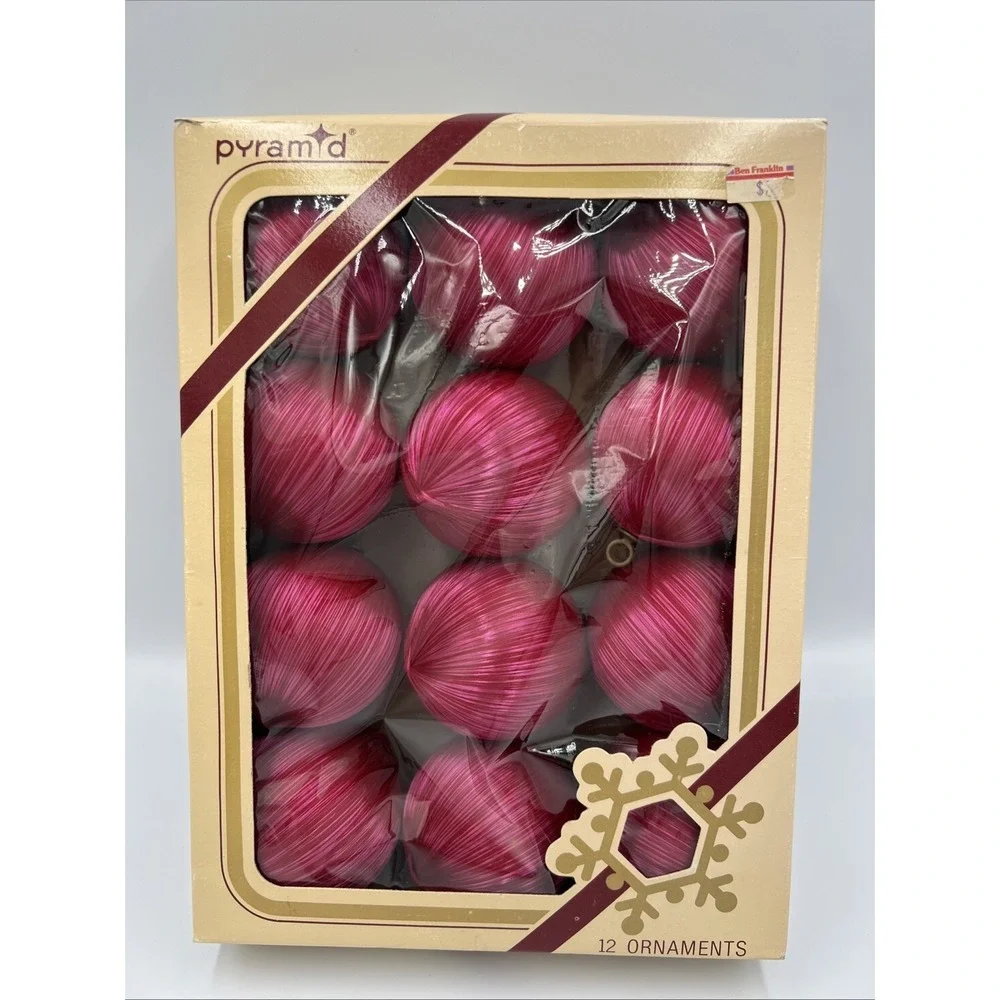 VINTAGE BOX‎ Of 12 Satin-Sheen RED CHRISTMAS Tree ORNAMENTS By PYRAMID